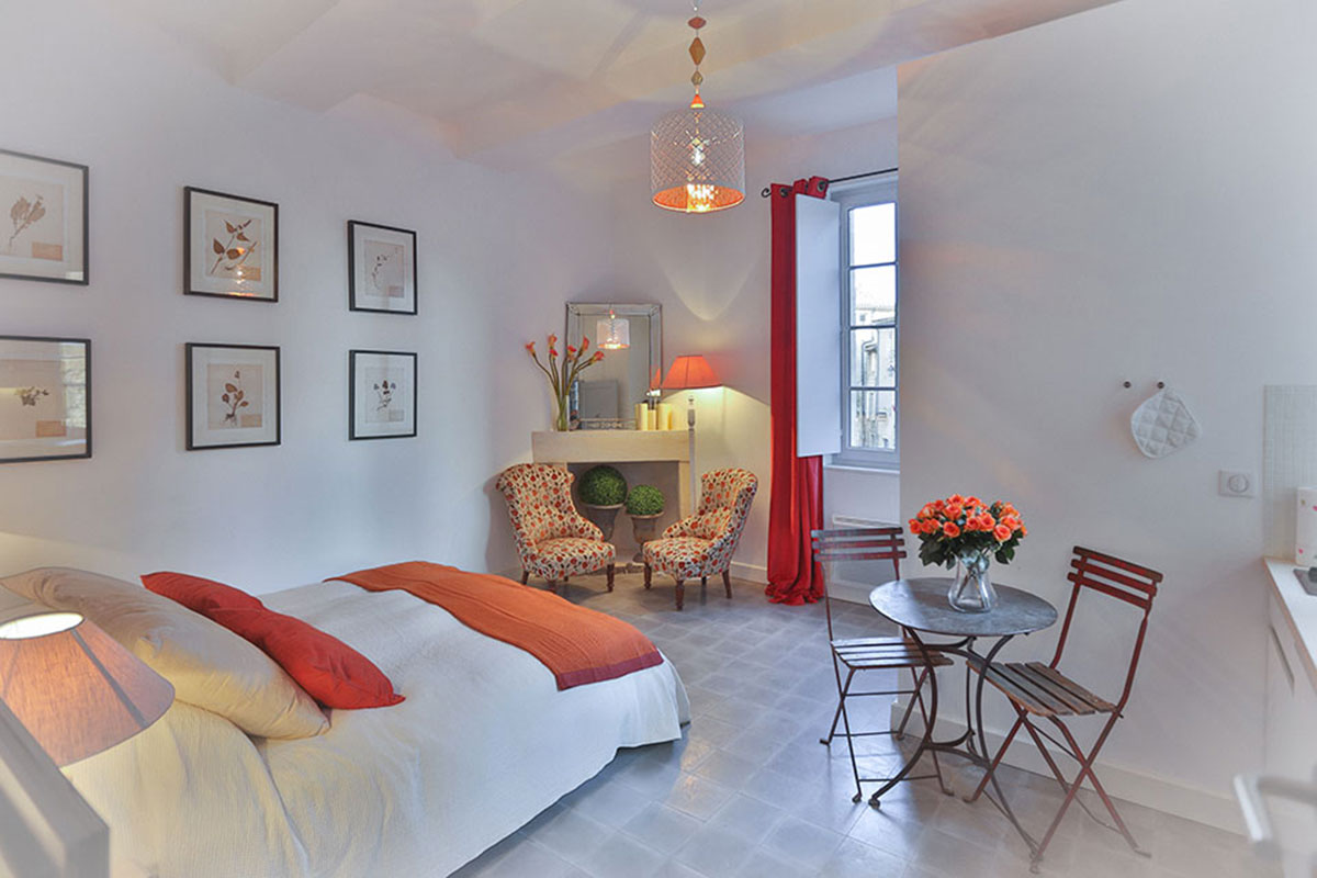 Luxury flat to rent in Gordes
