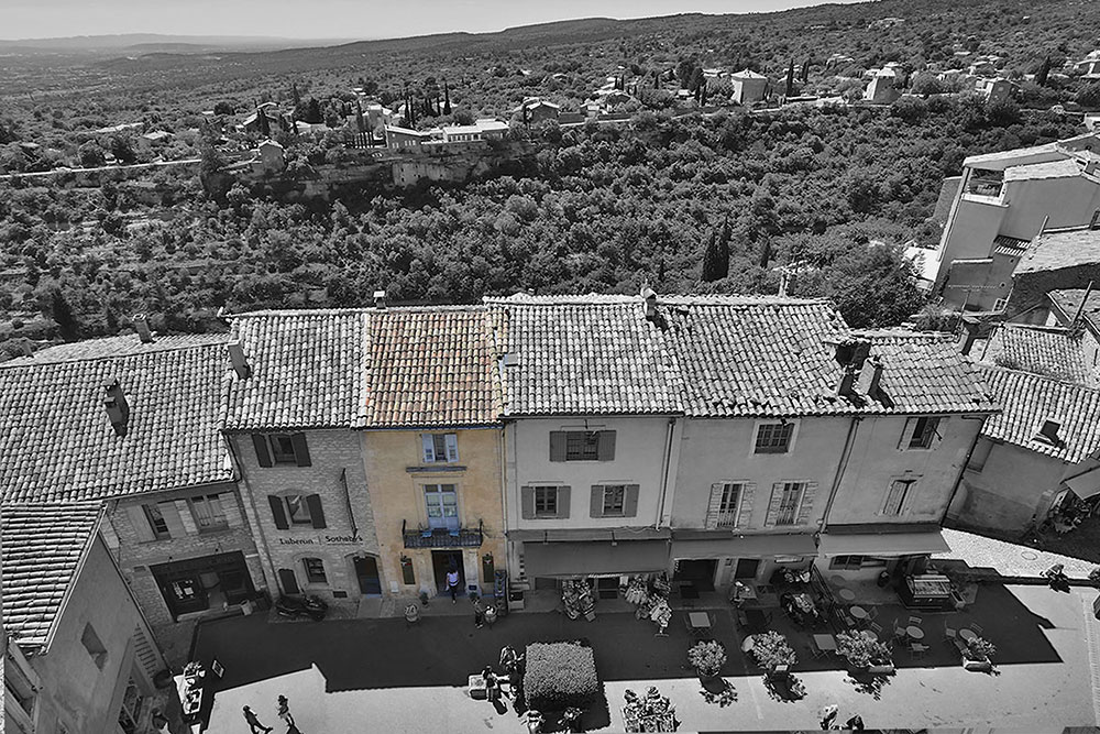 GORDES